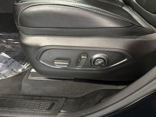 new 2025 Jeep Grand Cherokee car, priced at $42,310