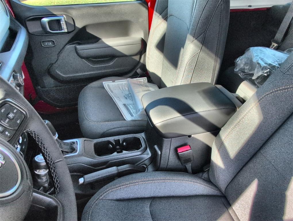 new 2026 Jeep Wrangler car, priced at $47,038