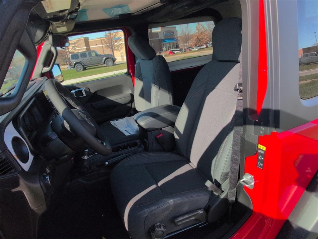 new 2026 Jeep Wrangler car, priced at $47,038