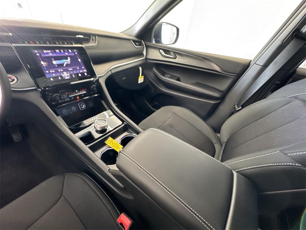 new 2025 Jeep Grand Cherokee L car, priced at $36,445