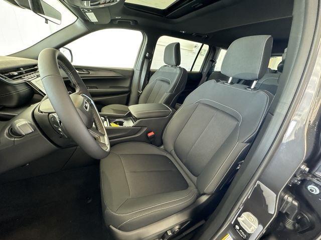 new 2025 Jeep Grand Cherokee L car, priced at $37,125