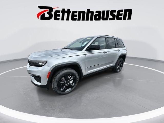 new 2024 Jeep Grand Cherokee car, priced at $41,525