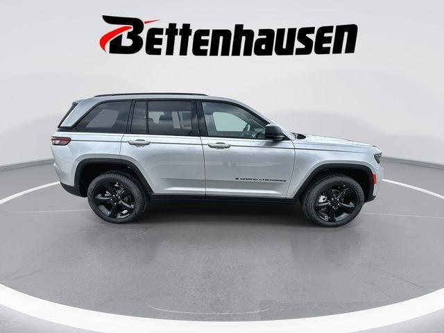 new 2024 Jeep Grand Cherokee car, priced at $41,525