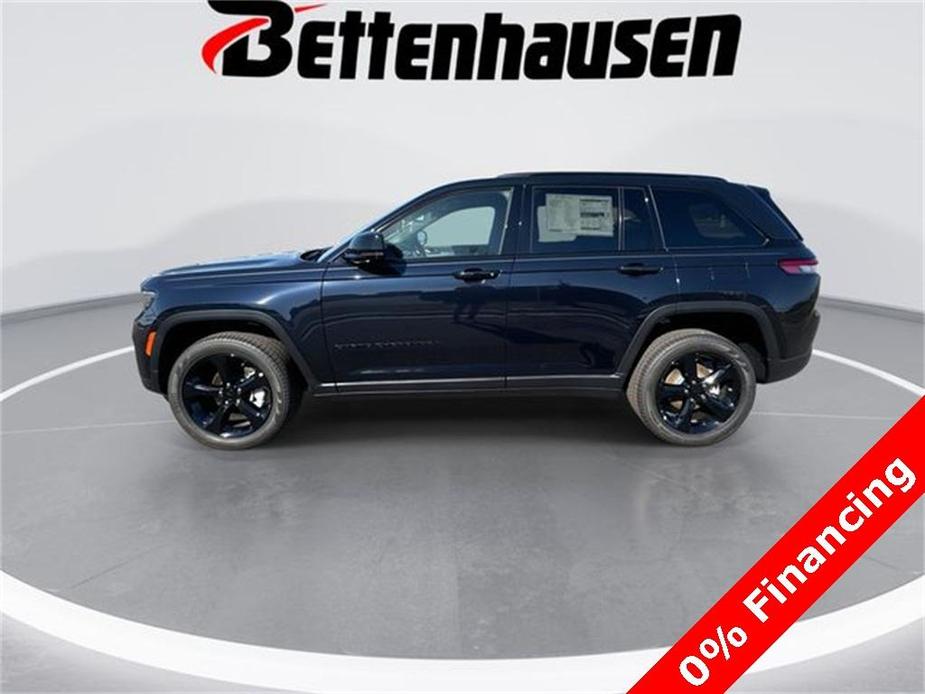 new 2024 Jeep Grand Cherokee car, priced at $41,613