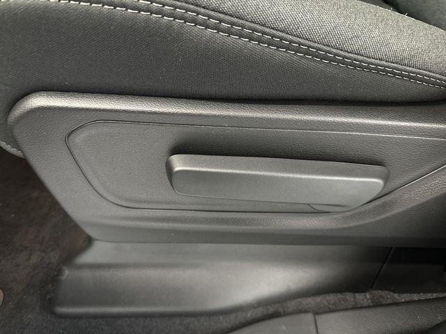 new 2025 Ram 1500 car, priced at $40,173