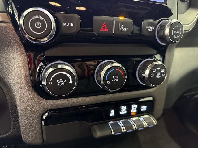 new 2025 Ram 1500 car, priced at $40,173