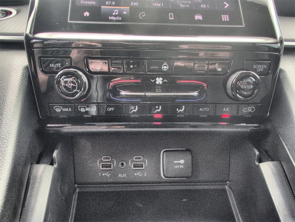 new 2025 Jeep Grand Cherokee L car, priced at $41,934