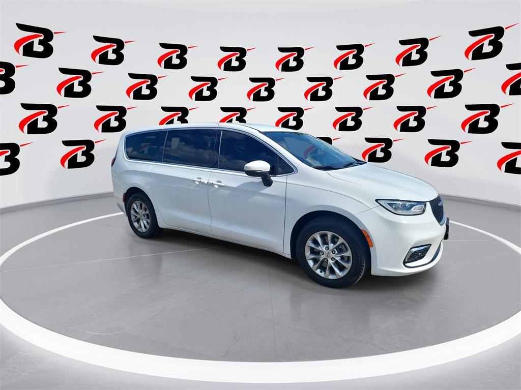 used 2023 Chrysler Pacifica car, priced at $30,900