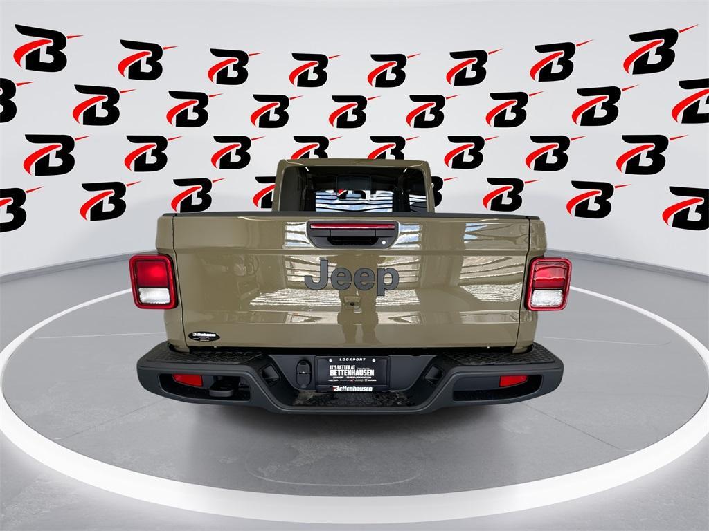 new 2025 Jeep Gladiator car, priced at $36,631