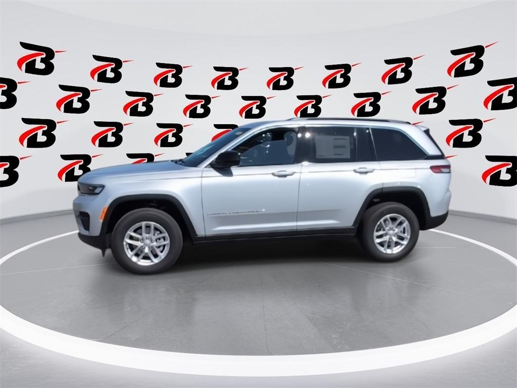 new 2025 Jeep Grand Cherokee car, priced at $35,016