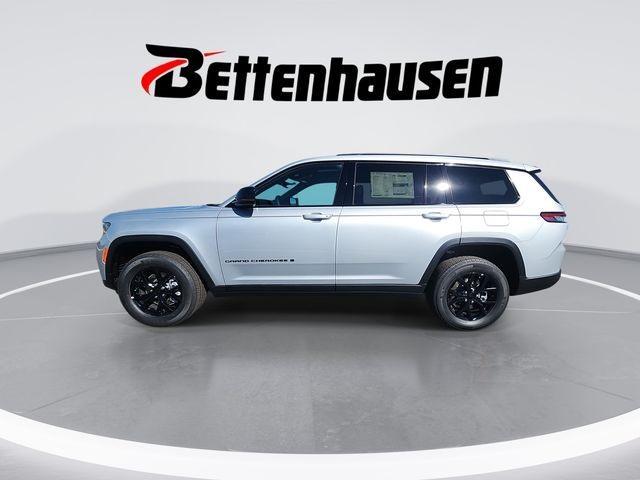 new 2024 Jeep Grand Cherokee L car, priced at $39,919