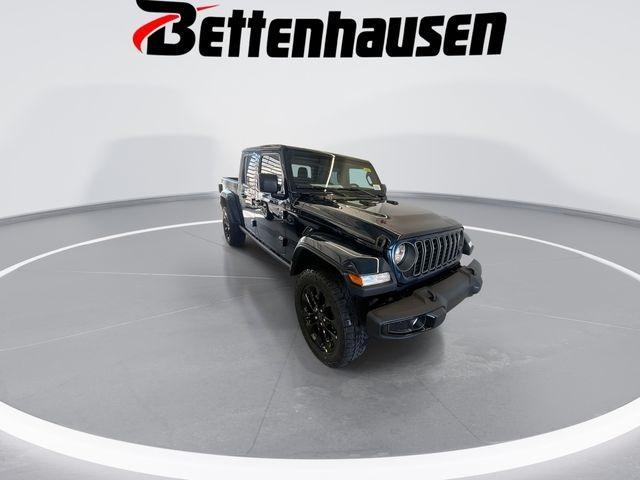 new 2025 Jeep Gladiator car, priced at $41,900