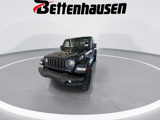 new 2025 Jeep Gladiator car, priced at $41,900