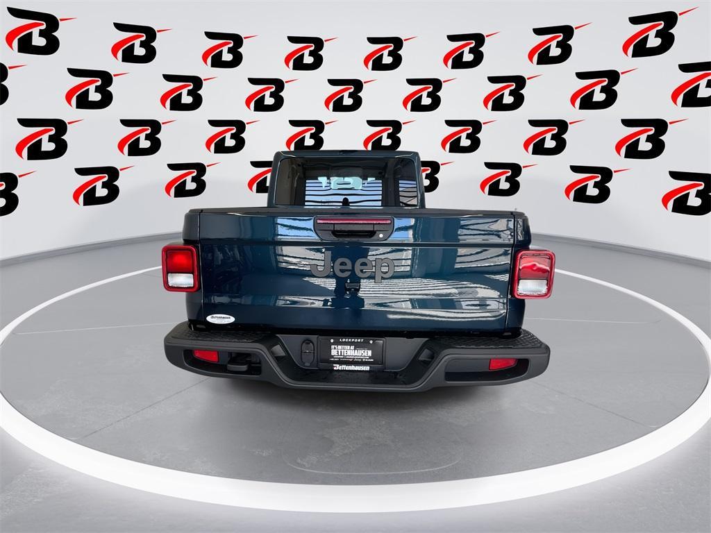 new 2025 Jeep Gladiator car, priced at $44,280