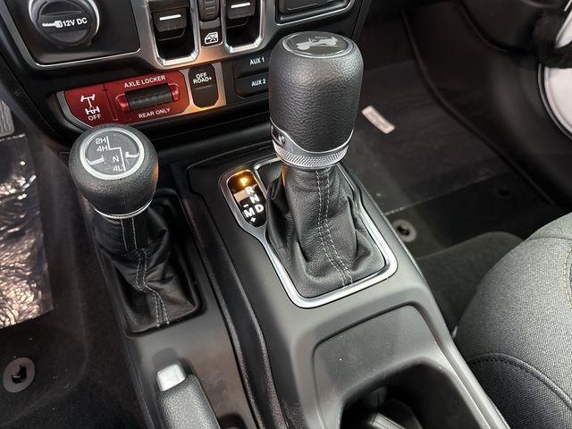 new 2025 Jeep Wrangler car, priced at $51,371
