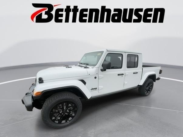 new 2025 Jeep Gladiator car, priced at $41,421