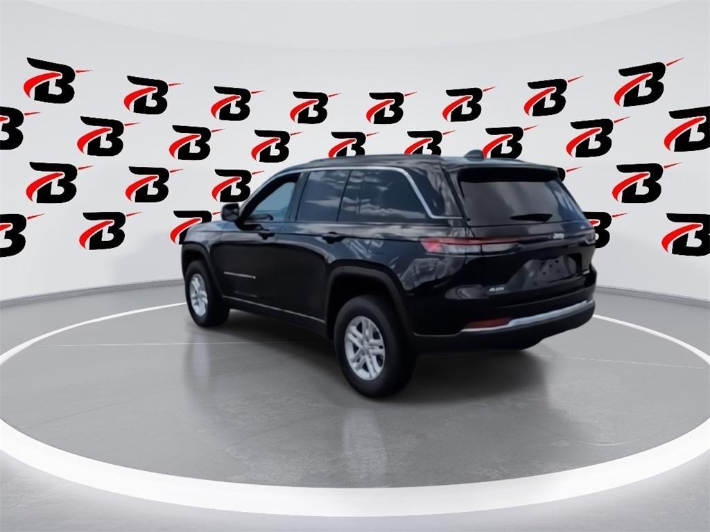 new 2025 Jeep Grand Cherokee car, priced at $35,840