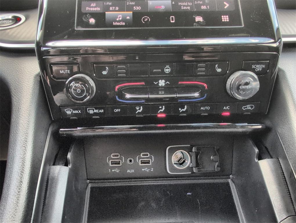 new 2025 Jeep Grand Cherokee L car, priced at $41,934
