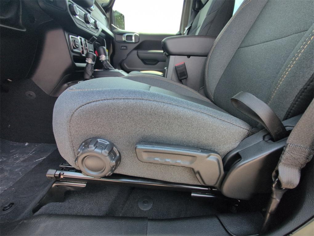 new 2025 Jeep Wrangler 4xe car, priced at $50,161