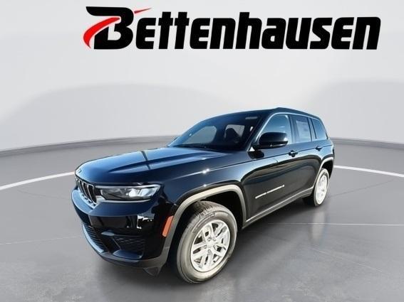 new 2025 Jeep Grand Cherokee car, priced at $40,999