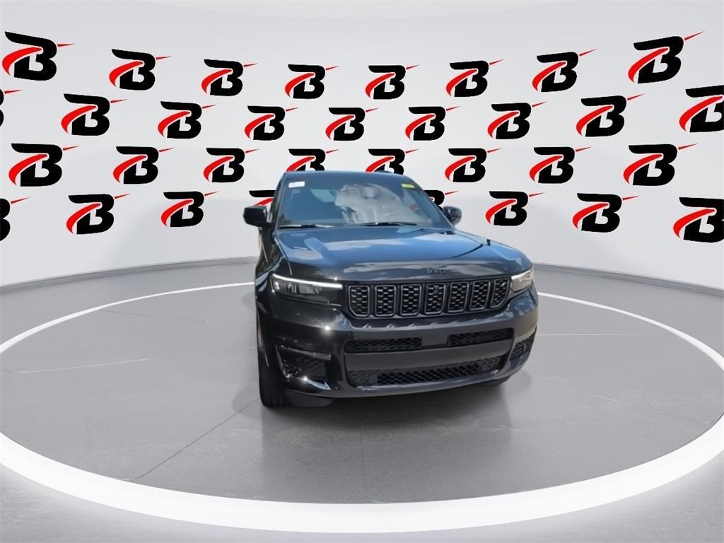 new 2025 Jeep Grand Cherokee L car, priced at $56,257
