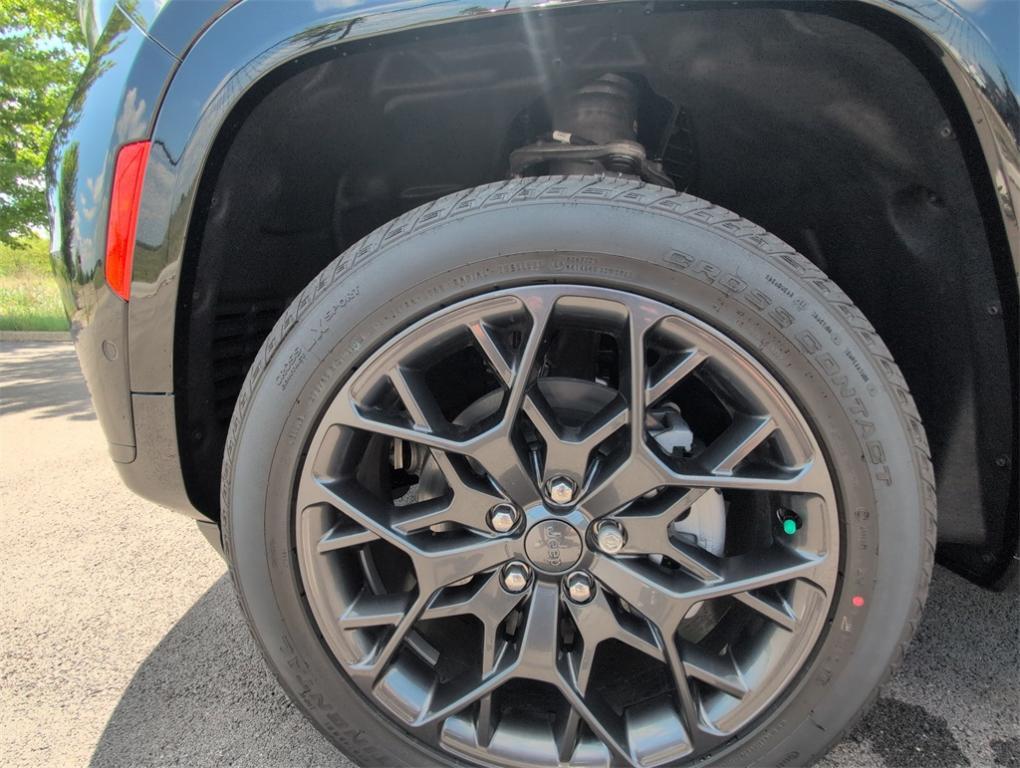 new 2025 Jeep Grand Cherokee L car, priced at $56,257