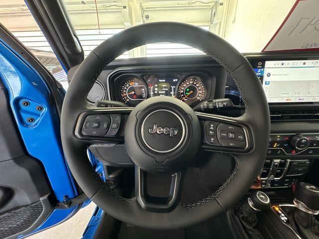new 2025 Jeep Wrangler car, priced at $58,047