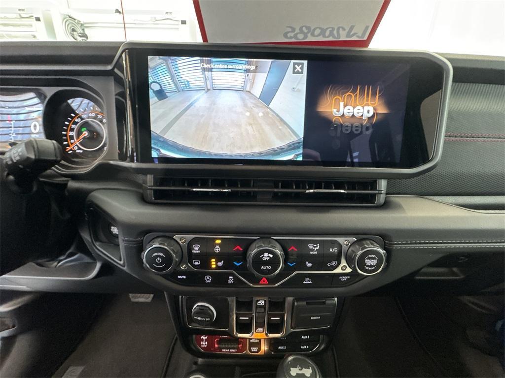 new 2025 Jeep Wrangler car, priced at $57,430