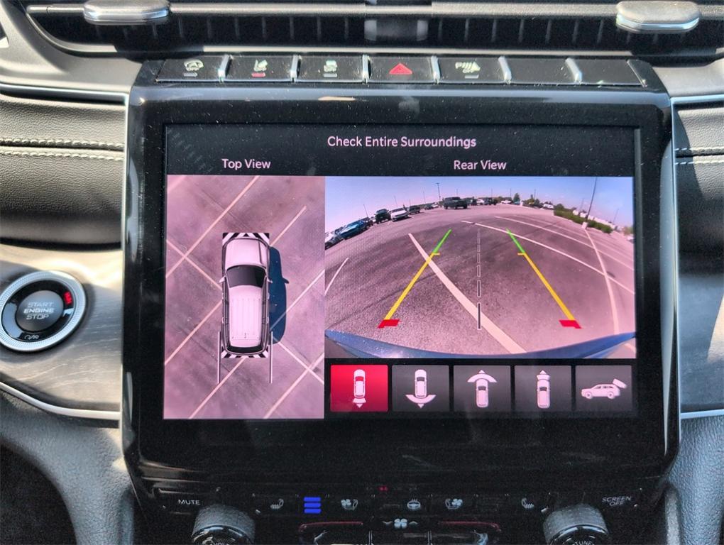 new 2025 Jeep Grand Cherokee car, priced at $48,524