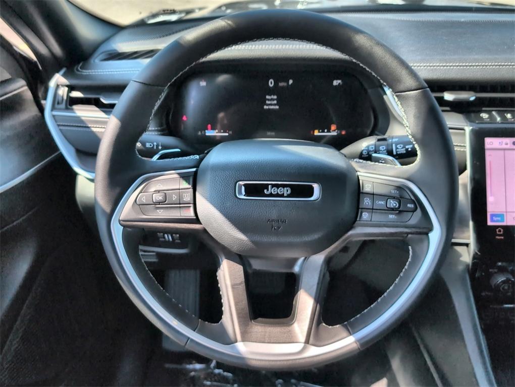 new 2025 Jeep Grand Cherokee car, priced at $48,524