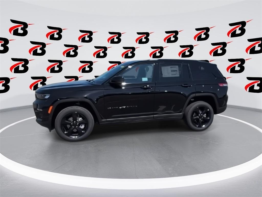 new 2025 Jeep Grand Cherokee car, priced at $48,524
