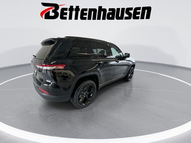 new 2025 Jeep Grand Cherokee car, priced at $46,730