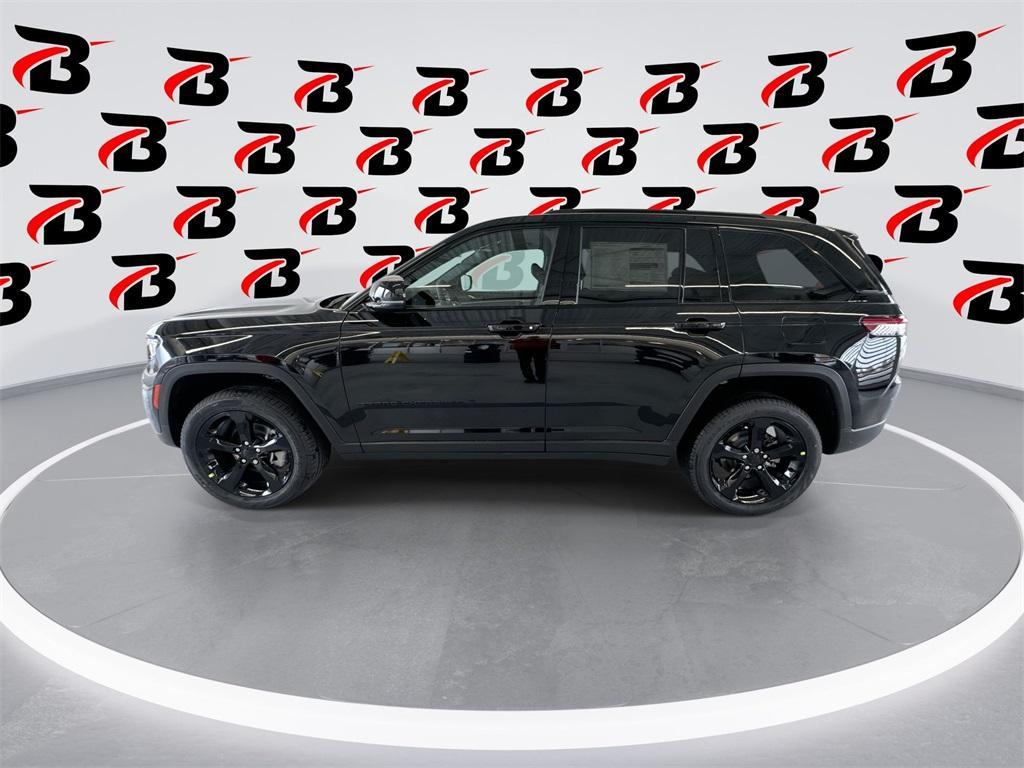 new 2025 Jeep Grand Cherokee car, priced at $46,962