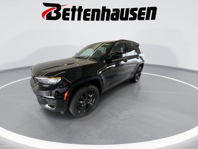 new 2025 Jeep Grand Cherokee car, priced at $46,730