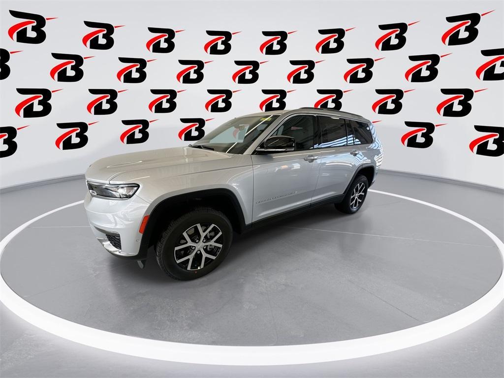 new 2025 Jeep Grand Cherokee L car, priced at $48,585