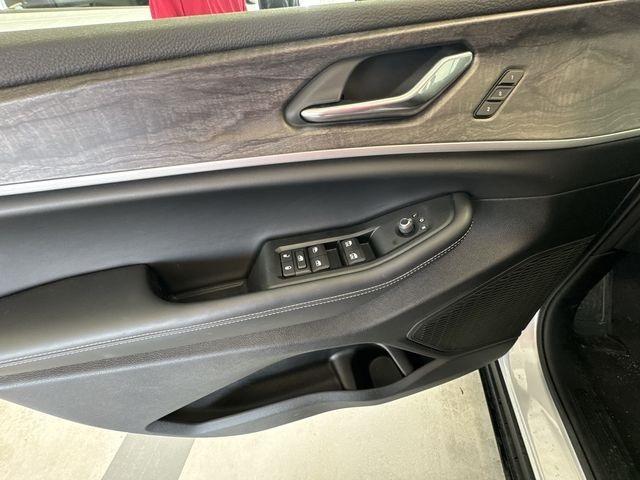 new 2025 Jeep Grand Cherokee L car, priced at $47,835