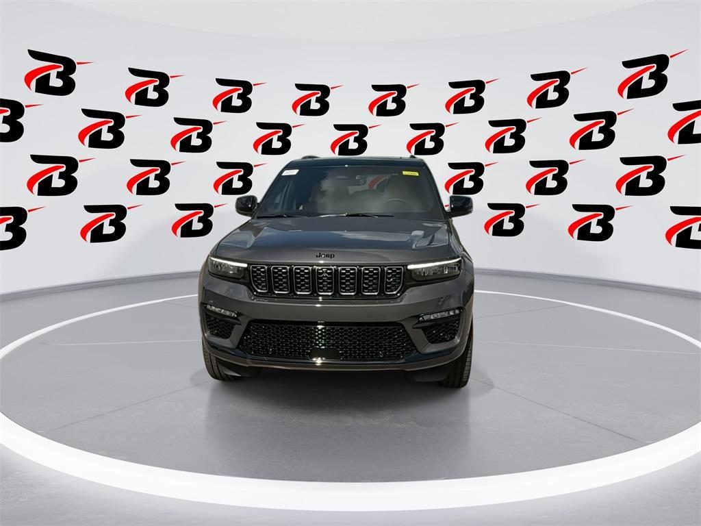 new 2025 Jeep Grand Cherokee car, priced at $60,053