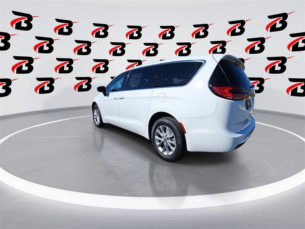 new 2025 Chrysler Pacifica car, priced at $46,068