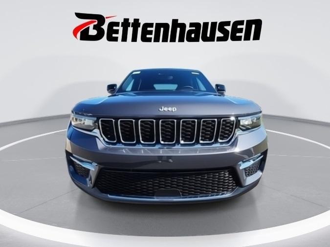 new 2024 Jeep Grand Cherokee car, priced at $45,935