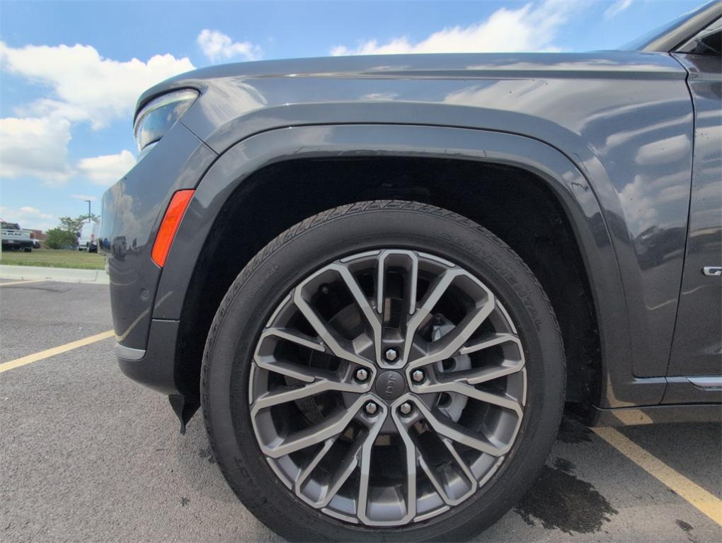 used 2023 Jeep Grand Cherokee L car, priced at $50,500
