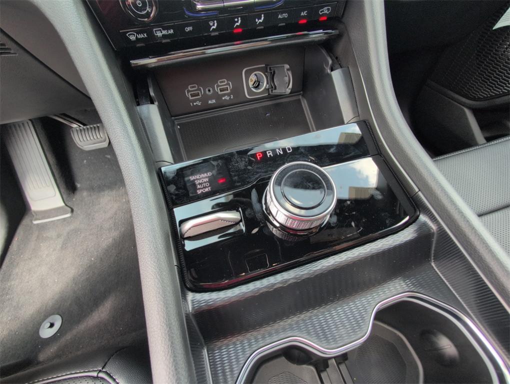 new 2025 Jeep Grand Cherokee L car, priced at $50,261