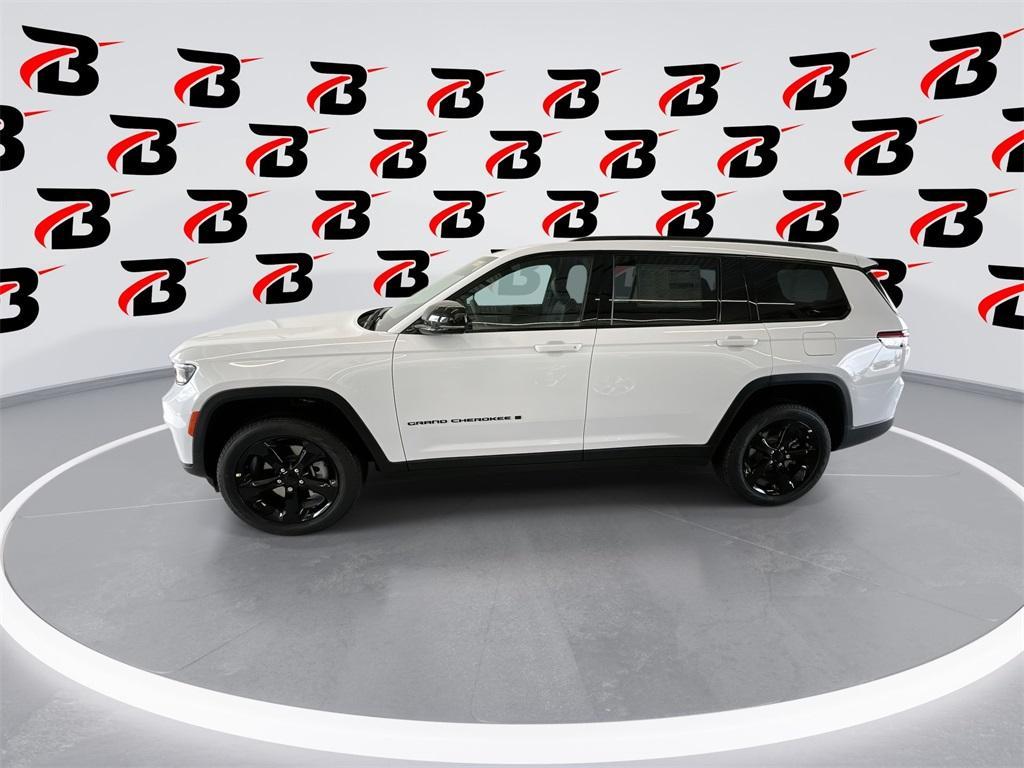 new 2025 Jeep Grand Cherokee L car, priced at $48,235