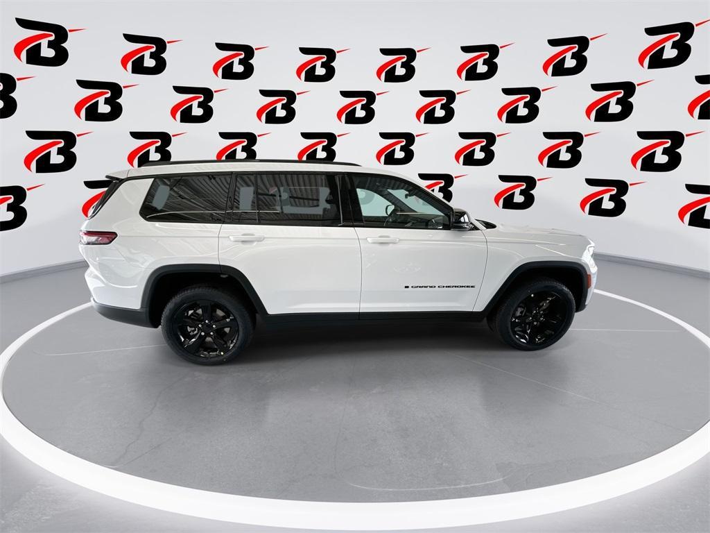 new 2025 Jeep Grand Cherokee L car, priced at $48,235