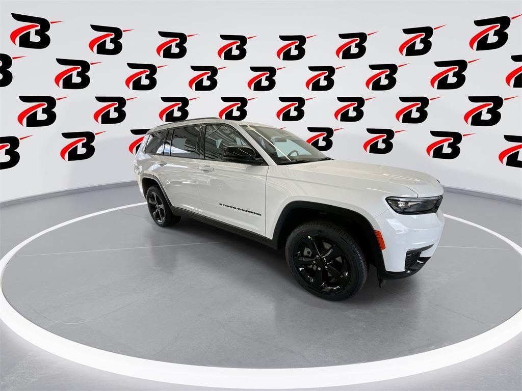 new 2025 Jeep Grand Cherokee L car, priced at $48,235
