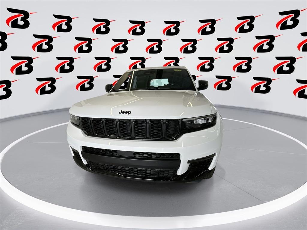 new 2025 Jeep Grand Cherokee L car, priced at $48,235
