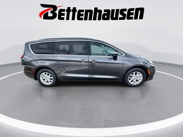 used 2021 Chrysler Pacifica car, priced at $22,500