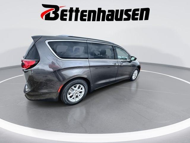 used 2021 Chrysler Pacifica car, priced at $22,500