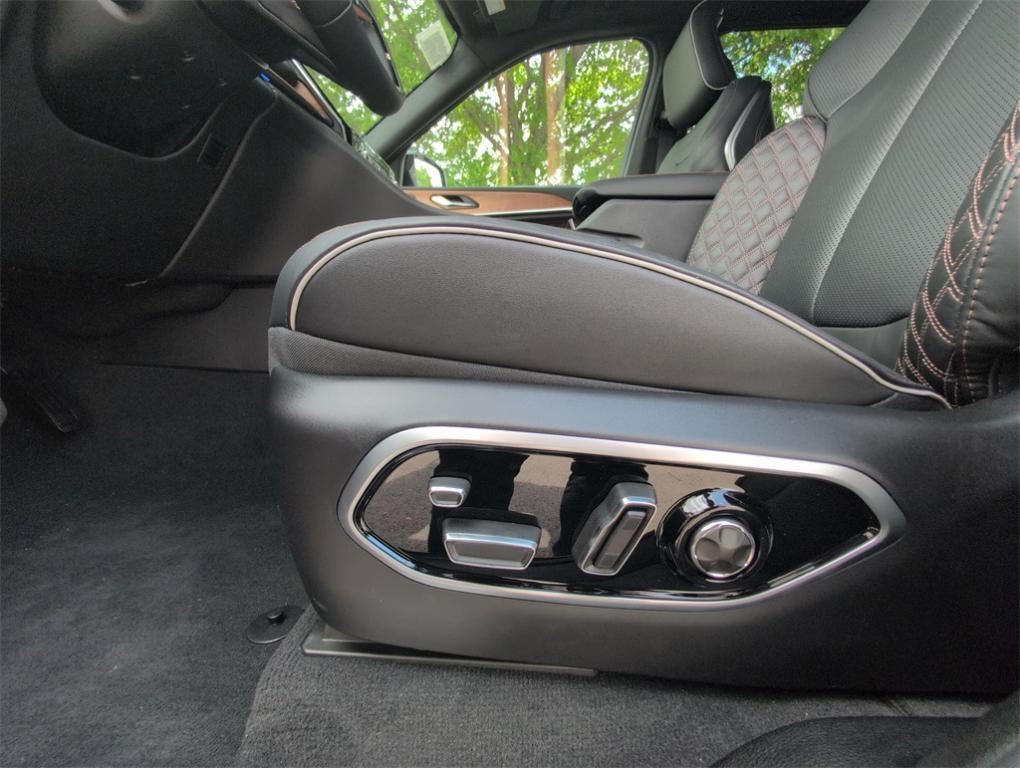 new 2025 Jeep Grand Cherokee L car, priced at $63,405