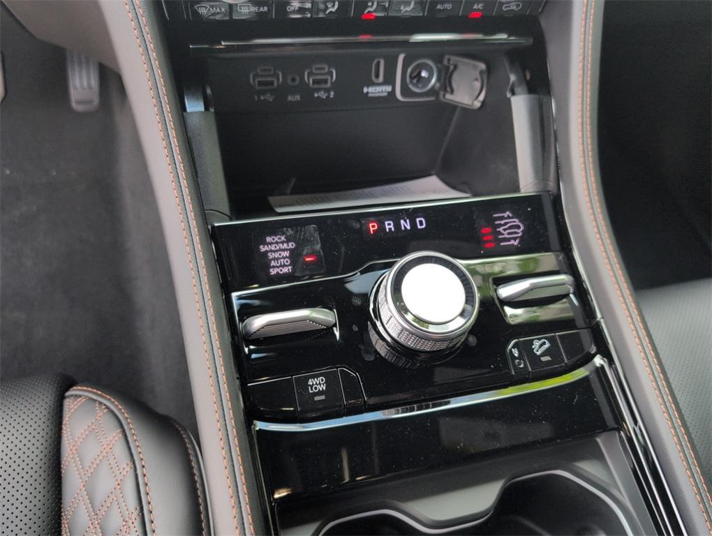 new 2025 Jeep Grand Cherokee L car, priced at $63,405