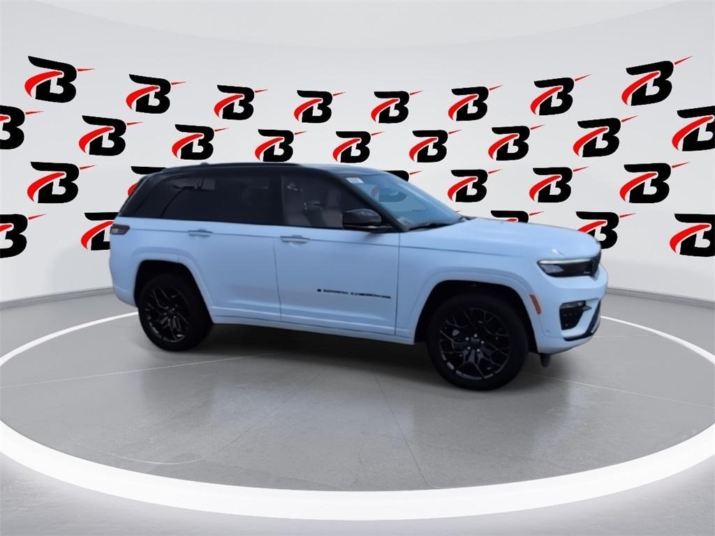 new 2025 Jeep Grand Cherokee car, priced at $59,535